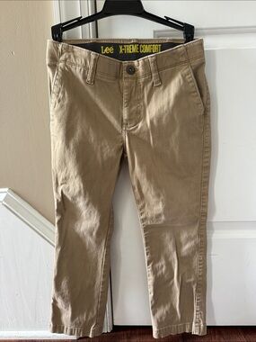 Lee X-Treme Comfort Boys 8 husky Tan Chino Pants